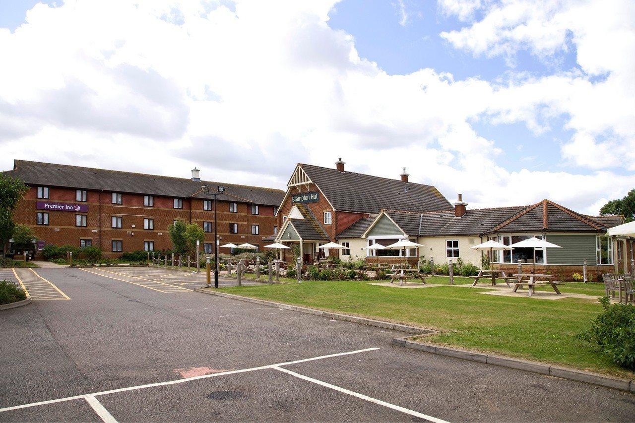Premier Inn ฮันติงตัน ภายนอก รูปภาพ