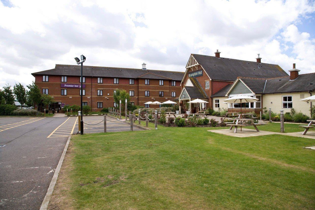 Premier Inn ฮันติงตัน ภายนอก รูปภาพ